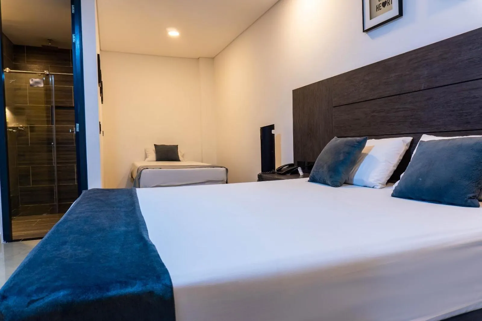 Hotel California Center Medellin