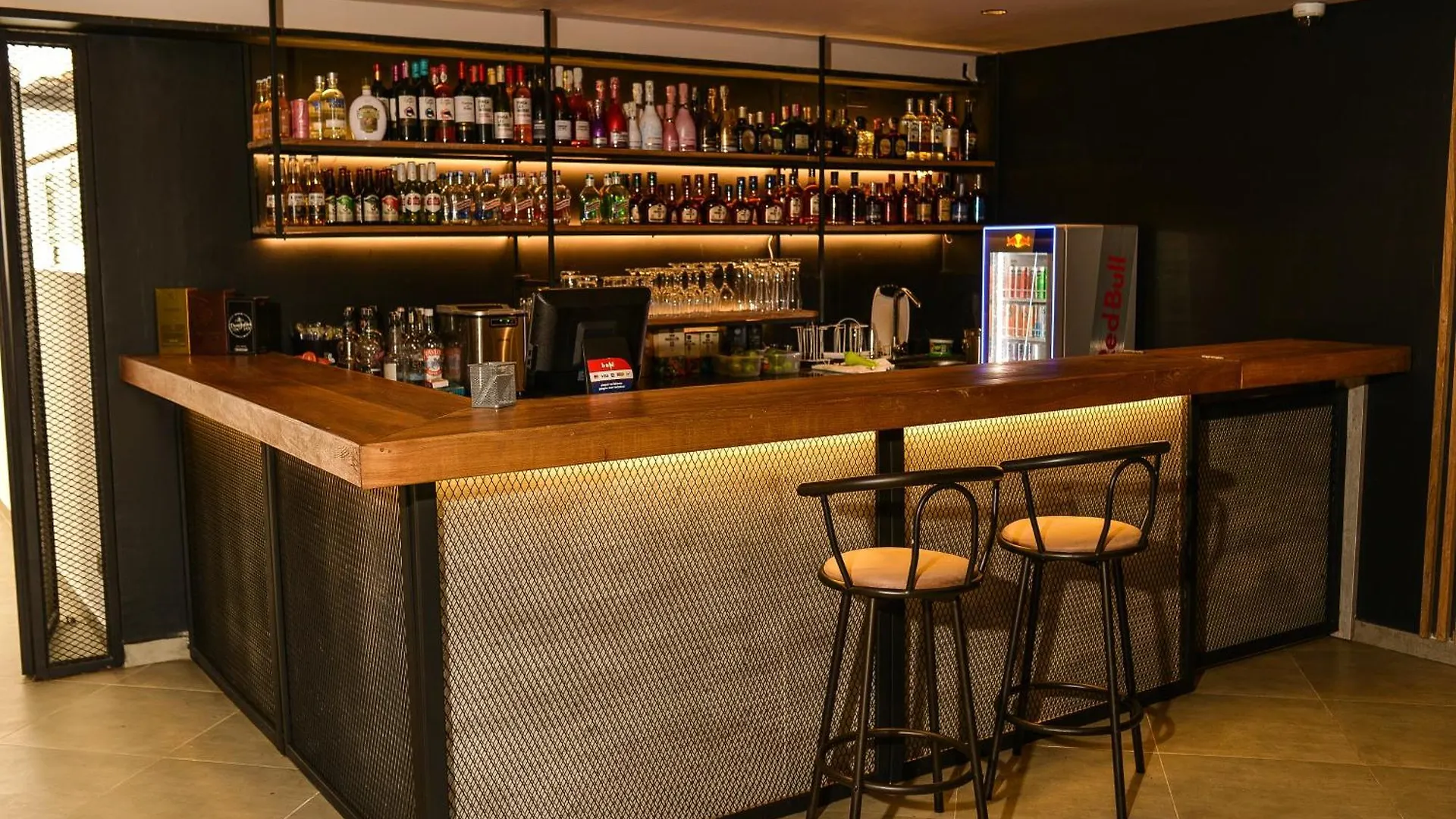 Hotel California Center Medellin 3*,  Colombia