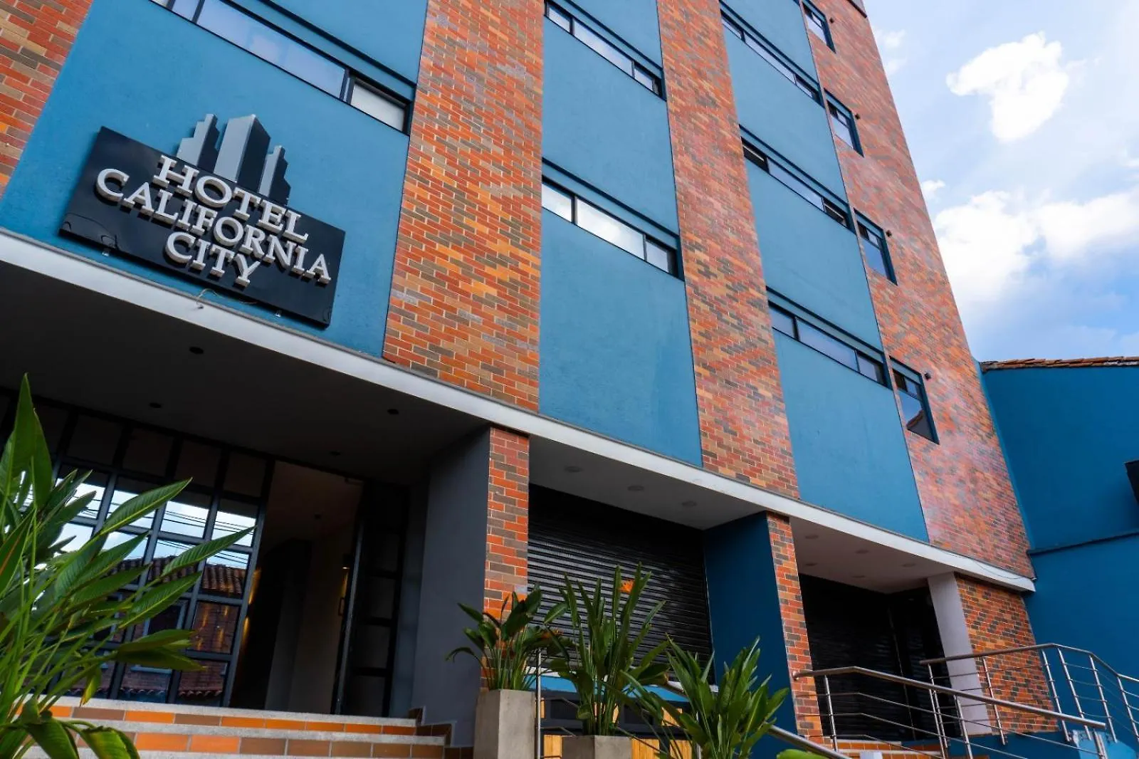 Hotel California Center Medellín