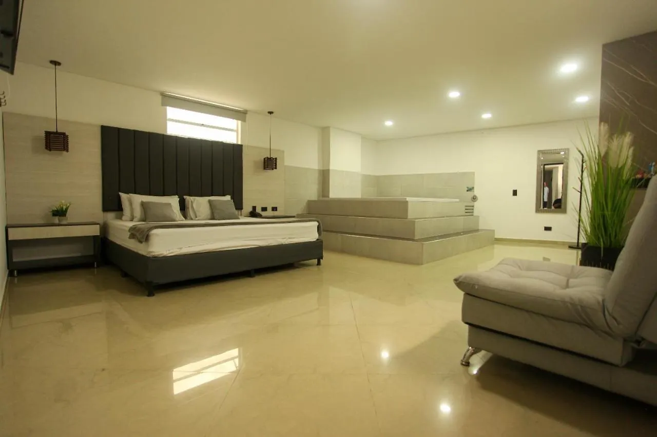 Hotel California Center Медельин