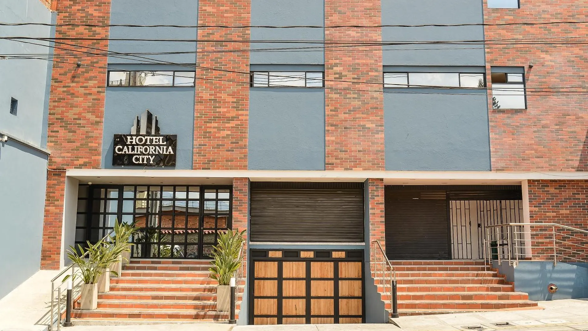 Hotel California Center Medellín Colombia